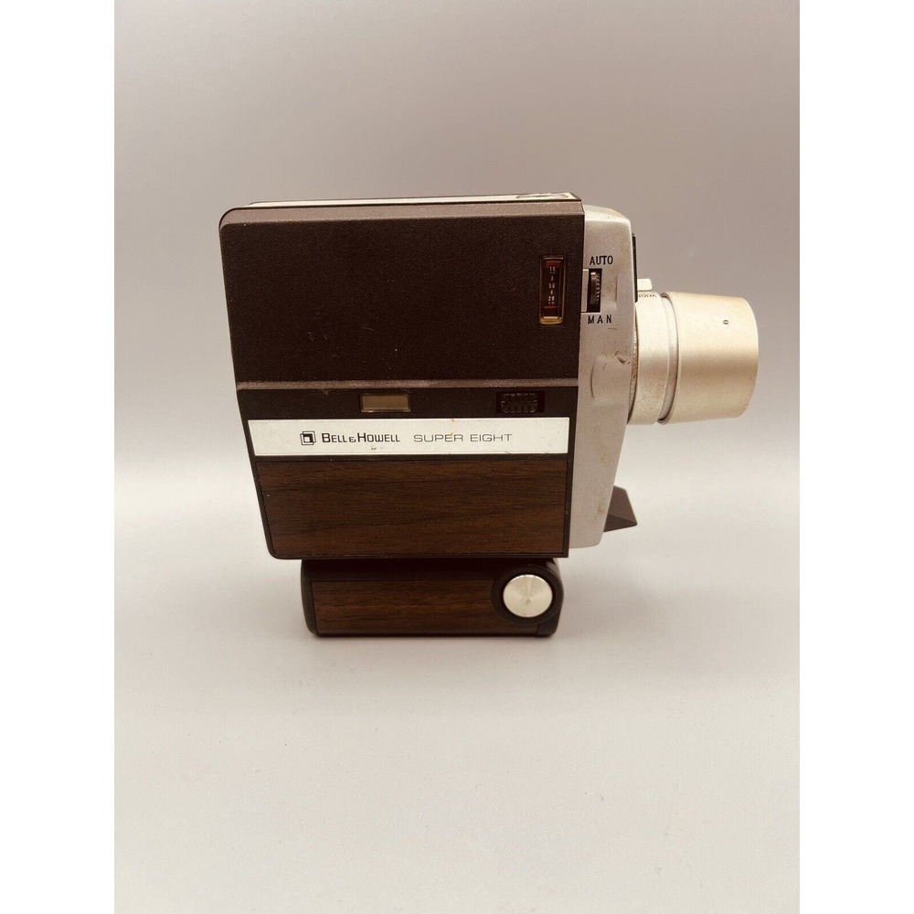 SUPER 8 Bell & Howell Autoload 308 Super Eight Movie Camera with Tape (1968)